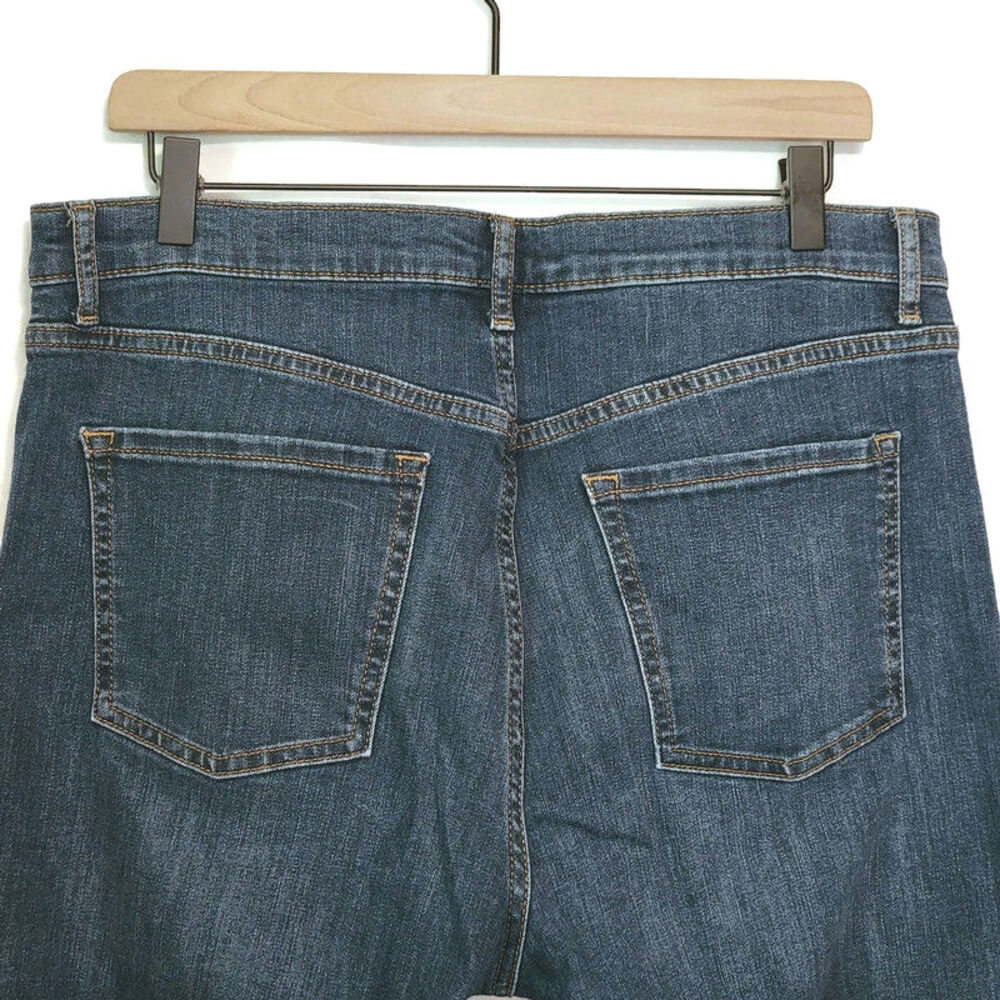 Banana Republic Flare Crop High Rise Medium Wash Blue Classic Denim Jean Size 31 - Picture 8 of 13